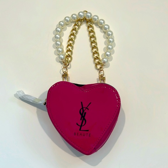 YSL Yves Saint Laurent Beauté Pink Patent Heart Lipstick Holder - Picture 9 of 9